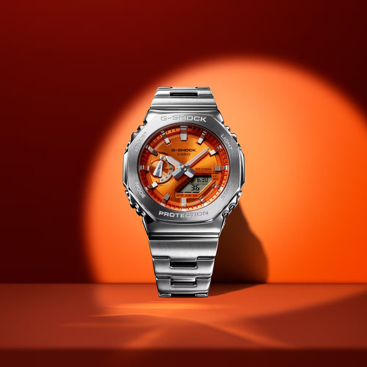 G-SHOCK GM-2110D-4AER