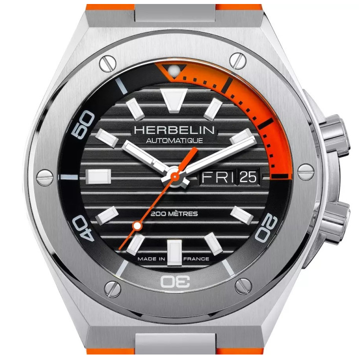 HERBELIN CAP CAMARAT 1745A14CMD DIVER AUTOMATIQUE