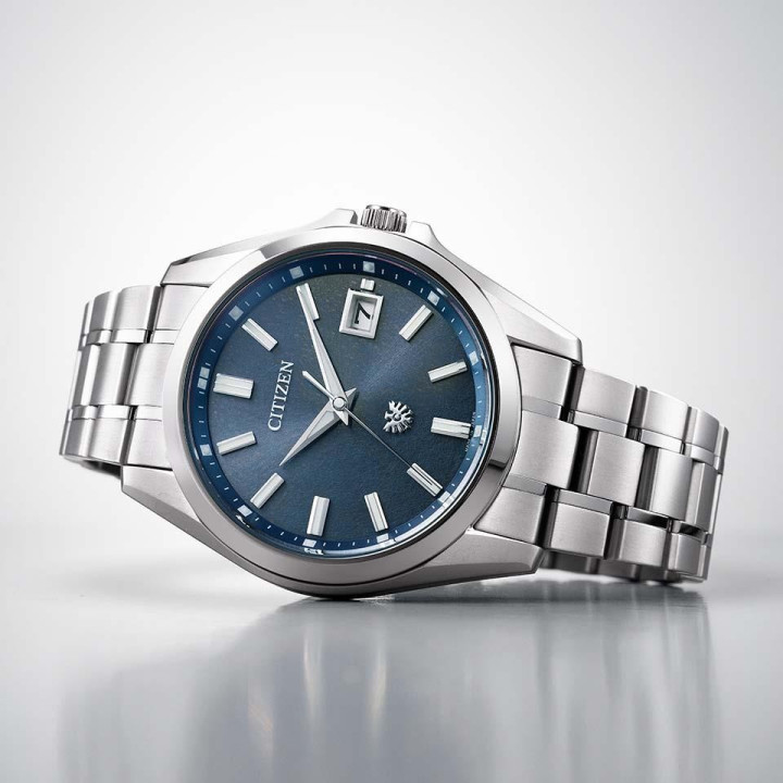 The CITIZEN AQ4091-56M Super Titanium Eco-Drive