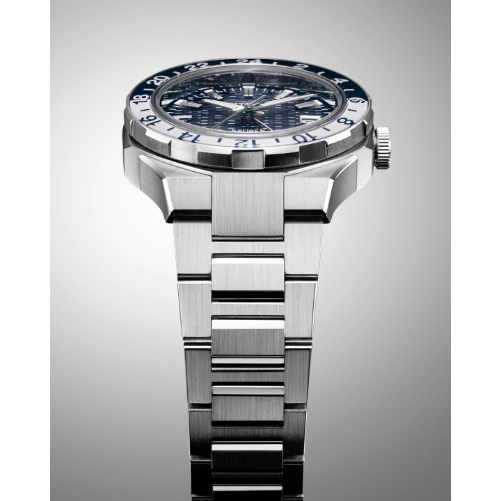 CITIZEN Serie 8 GMT NB6034-58L