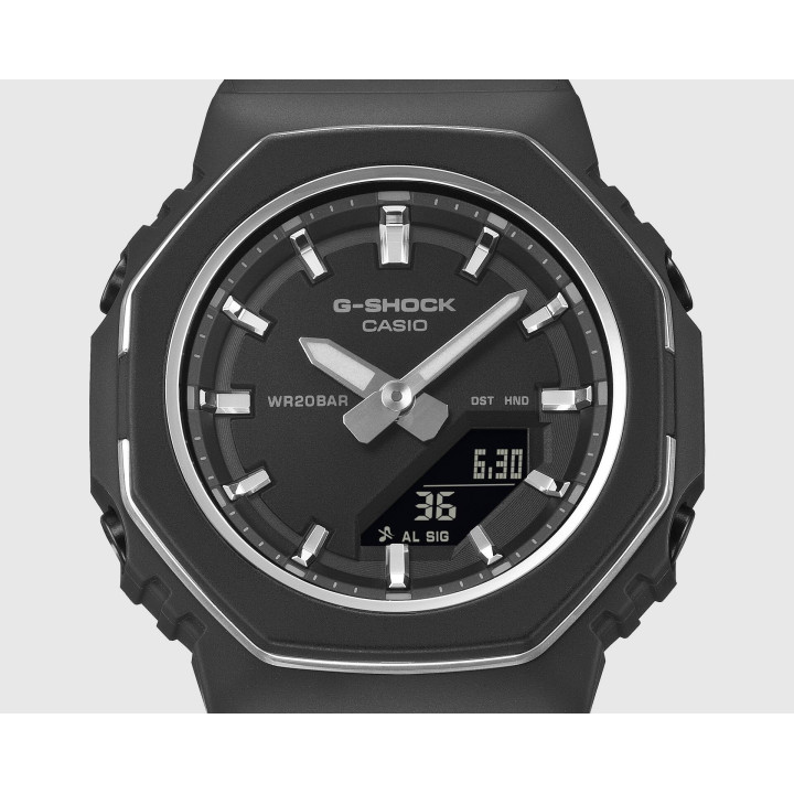 G-SHOCK GMA-P2110-1A
