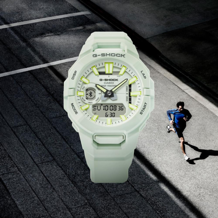 G-SHOCK G-SQUAD GBA-950-7AER