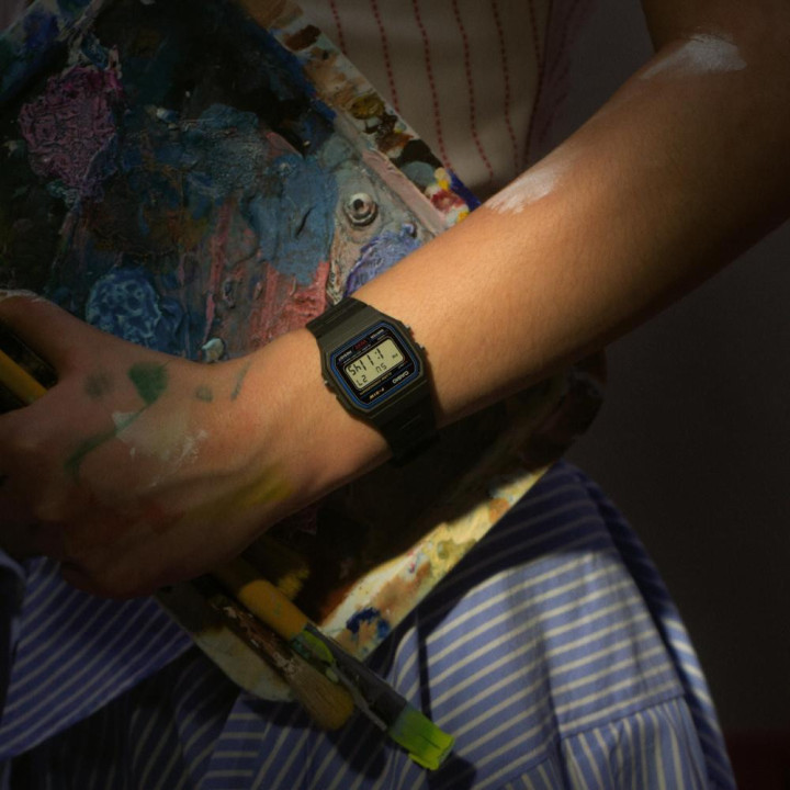 Casio F-91W-1YEG Original | Montre Mixte Digitale Vintage Noire & Bleue