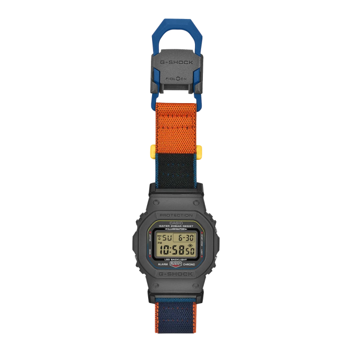 G-SHOCK DW-5600MNC-8A2 Multicolore | Bracelet Tissu & FIDLOCK®