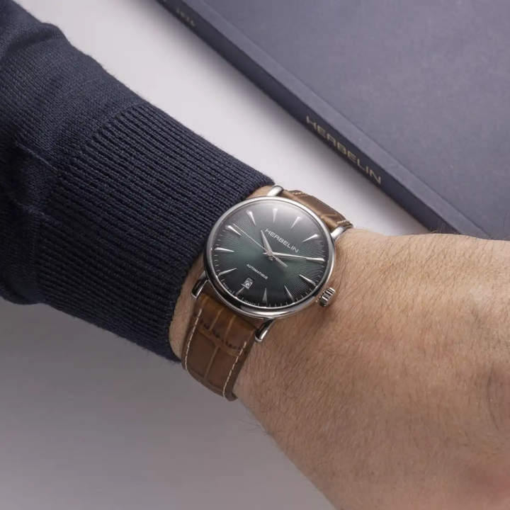 Herbelin Inspiration Automatique 2047AP16MA | Cadran Vert & Cuir