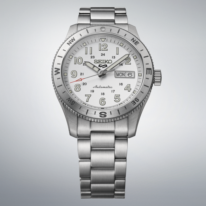 Seiko 5 Sports HDB007K1 Field Compass | Montre Automatique Blanche