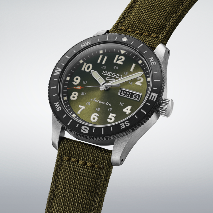 Seiko 5 Sports HDB008K1 Field | Montre Automatique Verte CORDURA