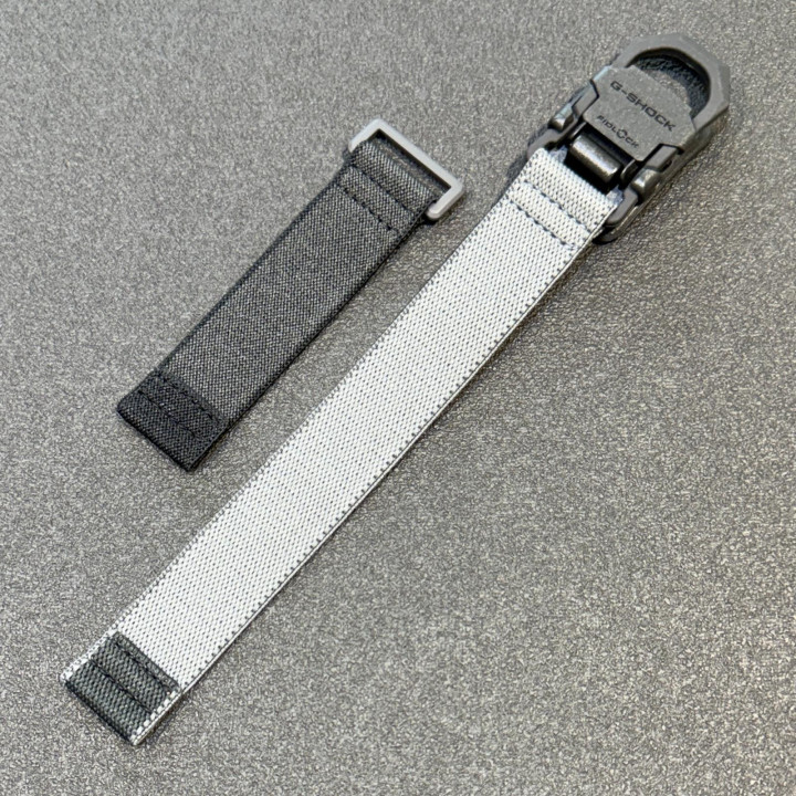 Bracelet Origine Casio G-Shock FIDLOCK DW-5600MNC-1 | 10690875