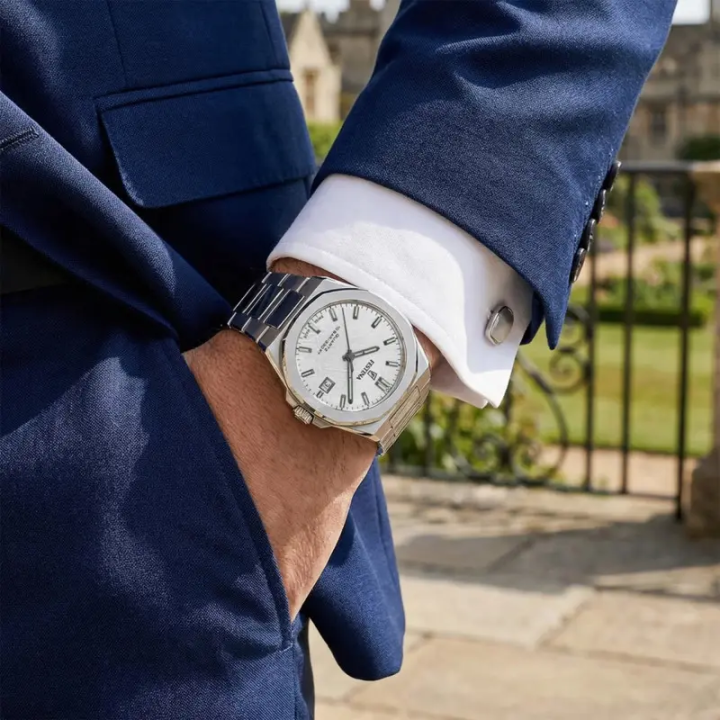 Festina Swiss Made F20100/1 Homme Acier Cadran Blanc Saphir