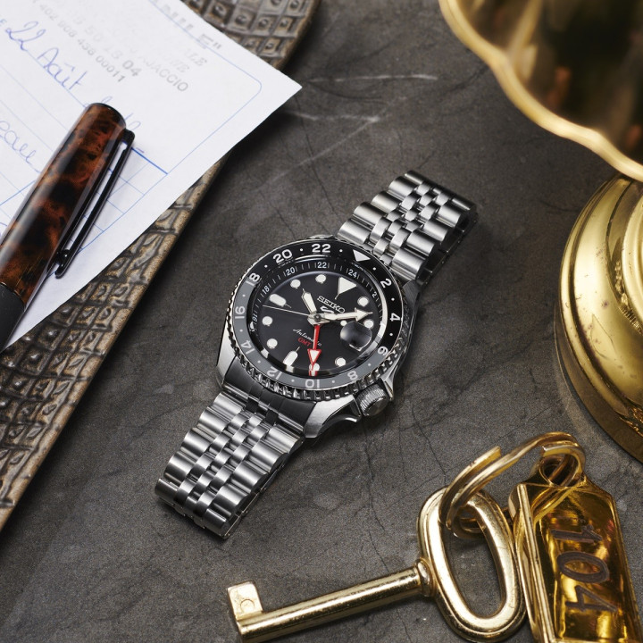 SEIKO 5 SSK001K1 GMT