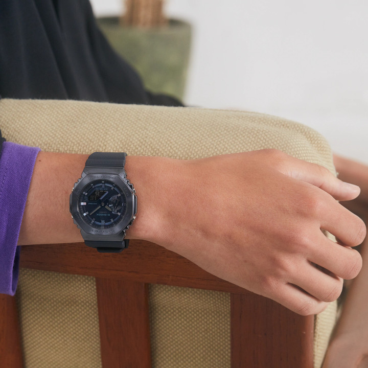 G-SHOCK GM-2100N-2AER