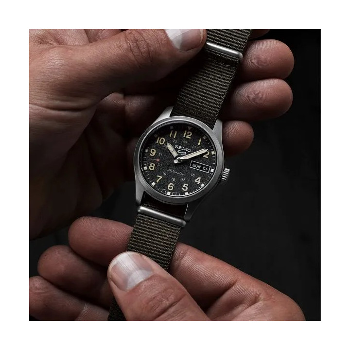 SEIKO 5 SRPJ85K1