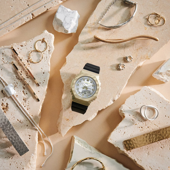 G-SHOCK GM-S2100BC-1AER Belle Courbe